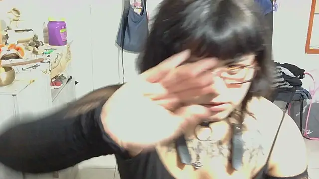 Snapshot of crucifxcked chatting on 22, 5, 2026 crucifxcked online show from 22, 5, 2026