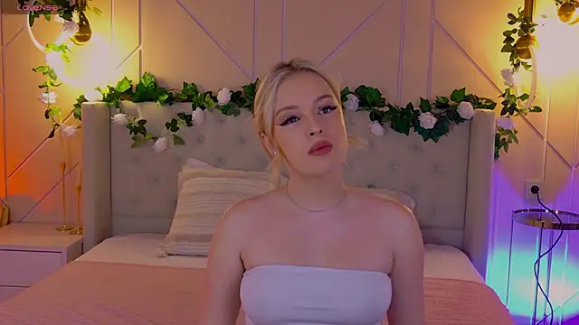 EllyLinn online show from 18, 4, 2026