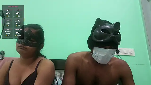 Snapshot of TeluguIshu_teen20 chatting on 8, 6, 2026 TeluguIshu teen20 online show from 8, 6, 2026