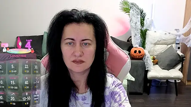 Snapshot of monnica_vibe_ chatting on 21, 10, 2025 monnica vibe  online show from 21, 10, 2025