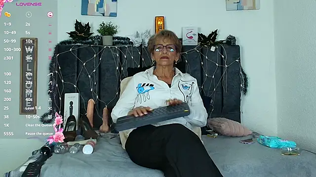 Devora mature65 online show from 5, 12, 2025