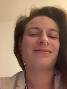 GoldenPussy1329 online show from 6, 3, 2026