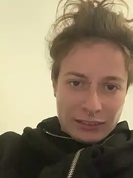 GoldenPussy1329 online show from 23, 3, 2026