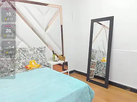 AliceCat 01 online show from 15, 12, 2025