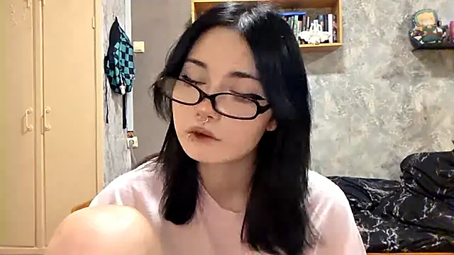 Beeping Creature online show from 12, 11, 2025