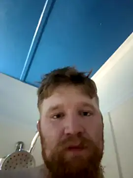 Snapshot of curiousbiguy420 chatting on 17, 10, 2025 curiousbiguy420 online show from 17, 10, 2025