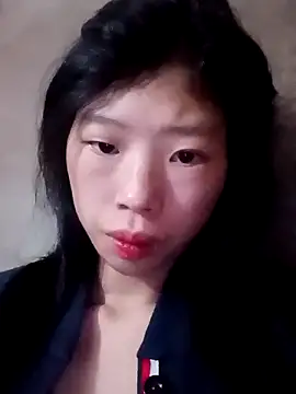 Snapshot of Khanhu_xx chatting on 3, 4, 2026 Khanhu xx online show from 3, 4, 2026