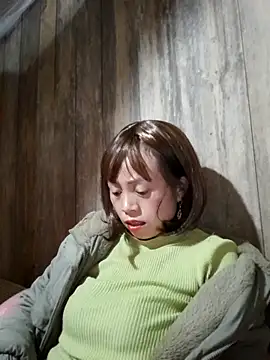 Snapshot of Tuyet_xx chatting on 20, 11, 2025 Tuyet xx online show from 20, 11, 2025