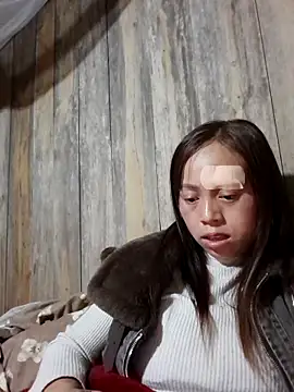 Snapshot of Tuyet_xx chatting on 16, 12, 2025 Tuyet xx online show from 16, 12, 2025