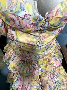 lee ly online show from 20, 10, 2025