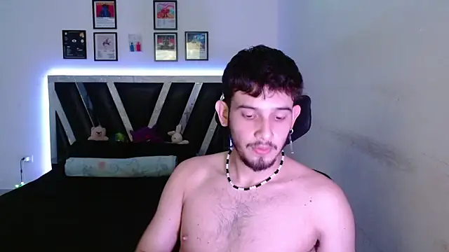 Snapshot of Sebasxxl12 chatting on 22, 12, 2025 Sebasxxl12 online show from 22, 12, 2025