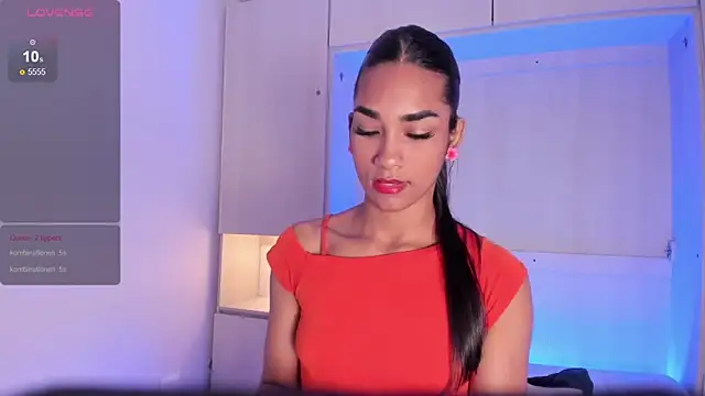 Snapshot of AnahiCollins chatting on 4, 2, 2026 AnahiCollins online show from 4, 2, 2026