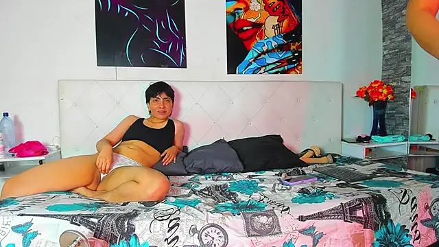 Snapshot of Arisia78Mia chatting on 21, 10, 2025 Arisia78Mia online show from 21, 10, 2025