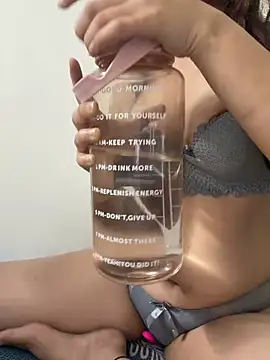 Snapshot of Horny_pratiksha chatting on 2, 4, 2026 Horny pratiksha online show from 2, 4, 2026