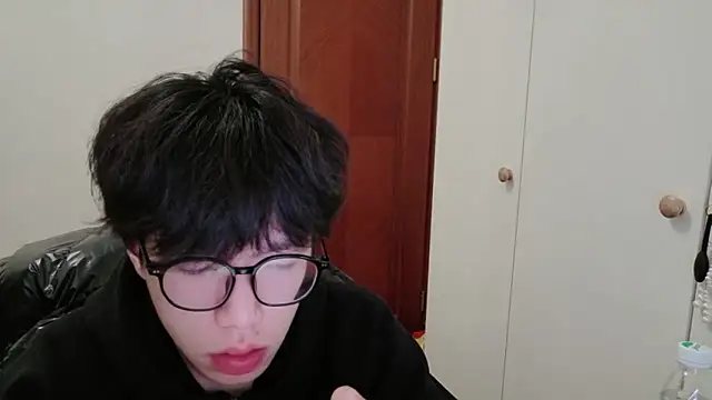 hangzi-0011 online show from 18, 12, 2025