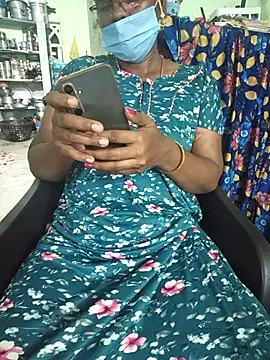 Snapshot of Tamilselviroja- chatting on 18, 5, 2026 Tamilselviroja- online show from 18, 5, 2026