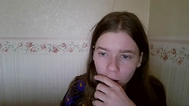 Snapshot of 0nlyLola chatting on 24, 10, 2025 0nlyLola online show from 24, 10, 2025