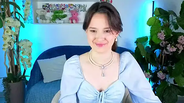 EvaSwen online show from 23, 10, 2025