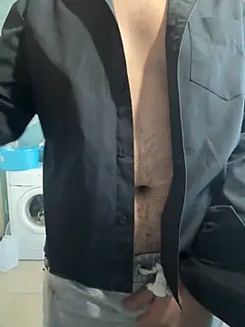 cazzo18cm3 online show from 4, 10, 2025