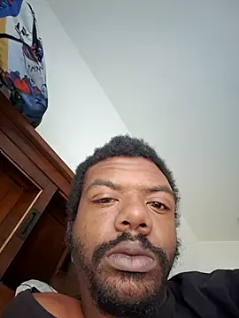 Snapshot of MrBigDickShow chatting on 4, 11, 2025 MrBigDickShow online show from 4, 11, 2025