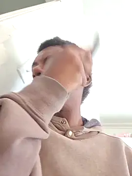 Snapshot of MrBigDickShow chatting on 6, 11, 2025 MrBigDickShow online show from 6, 11, 2025