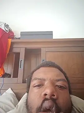 Snapshot of MrBigDickShow chatting on 4, 3, 2026 MrBigDickShow online show from 4, 3, 2026