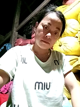 Snapshot of mimi0002 chatting on 29, 9, 2025 mimi0002 online show from 29, 9, 2025