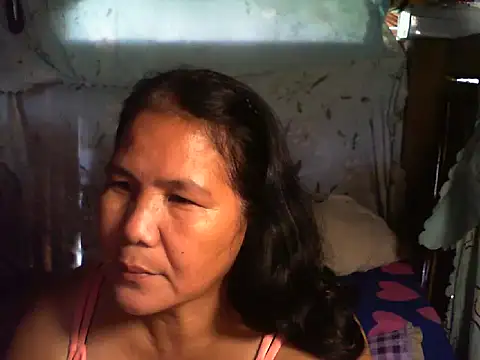 Snapshot of milagrose_rose chatting on 21, 10, 2025 milagrose rose online show from 21, 10, 2025