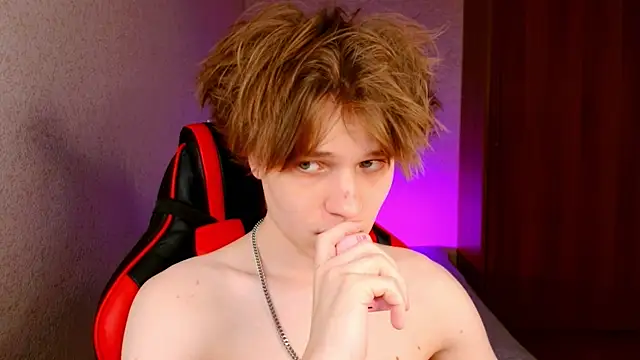 Snapshot of jeffreyue chatting on 3, 10, 2025 jeffreyue online show from 3, 10, 2025