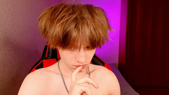 Snapshot of jeffreyue chatting on 11, 10, 2025 jeffreyue online show from 11, 10, 2025