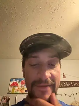Amatueranon online show from 14, 10, 2025