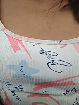 Snapshot of PEEHU-50 chatting on 10, 6, 2026 PEEHU-50 online show from 10, 6, 2026