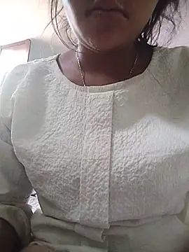Snapshot of PEEHU-50 chatting on 13, 6, 2026 PEEHU-50 online show from 13, 6, 2026