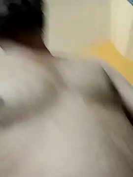 Snapshot of puneriboy32 chatting on 3, 10, 2025 puneriboy32 online show from 3, 10, 2025