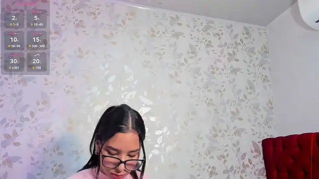 Luciaoregon online show from 7, 11, 2025