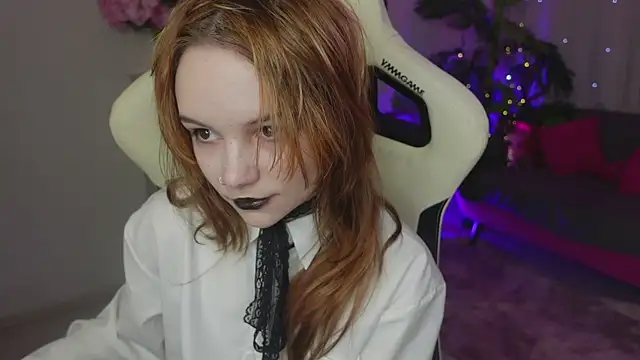 Snapshot of Staymonica chatting on 4, 2, 2026 Staymonica online show from 4, 2, 2026