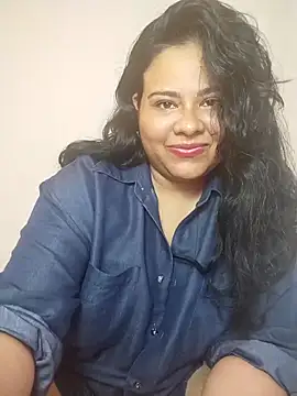 Snapshot of Tania_cruz_ chatting on 24, 10, 2025 Tania cruz online show from 24, 10, 2025