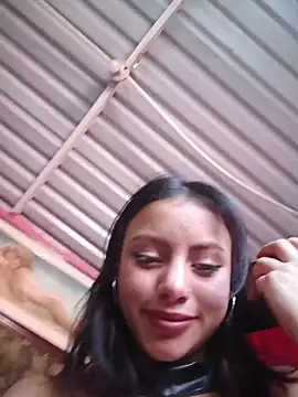 lizethavila online show from 27, 2, 2026