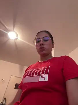 Snapshot of Brianna_bunny05 chatting on 3, 10, 2025 Brianna bunny05 online show from 3, 10, 2025