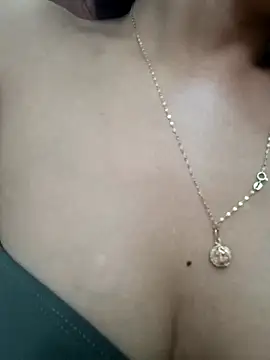 Snapshot of Sweed-virgin-pussy chatting on 2, 5, 2026 Sweed-virgin-pussy online show from 2, 5, 2026