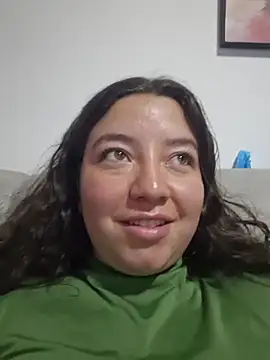 Snapshot of annyaparis chatting on 2, 11, 2025 annyaparis online show from 2, 11, 2025