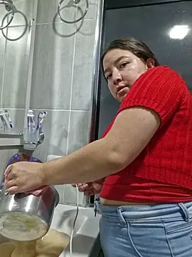 Snapshot of annyaparis chatting on 3, 12, 2025 annyaparis online show from 3, 12, 2025