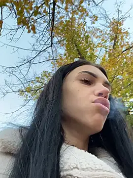 Snapshot of ilariea_girl chatting on 26, 10, 2025 ilariea girl online show from 26, 10, 2025