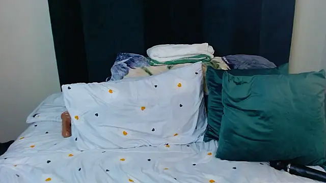 Snapshot of MissBubbles04 chatting on 14, 1, 2026 MissBubbles04 online show from 14, 1, 2026