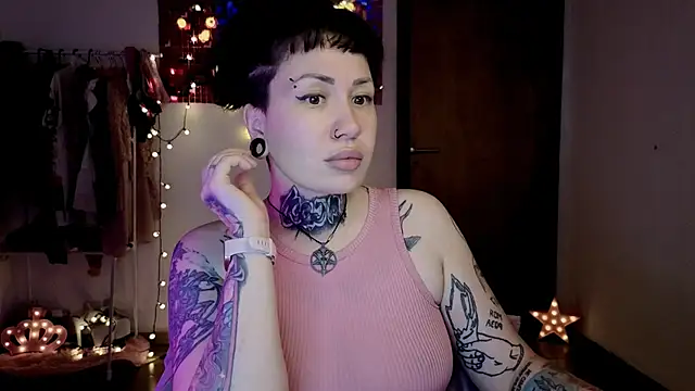 Senorita  Dakota online show from 15, 11, 2025