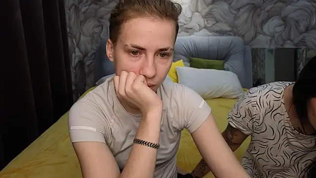 Snapshot of Mary_12 chatting on 6, 10, 2025 Mary 12 online show from 6, 10, 2025