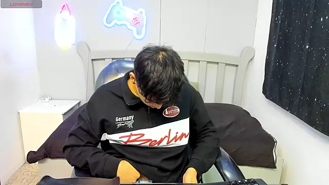 StiwenTwink online show from 15, 11, 2025