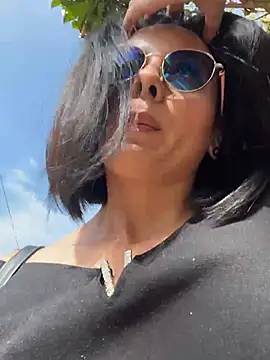 SaraMistick online show from 18, 12, 2025