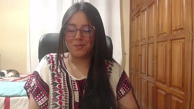 Snapshot of Venus_cat_ chatting on 21, 7, 2026 Venus cat online show from 21, 7, 2026