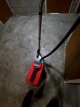 Snapshot of hot-brabo chatting on 1, 10, 2025 hot-brabo online show from 1, 10, 2025